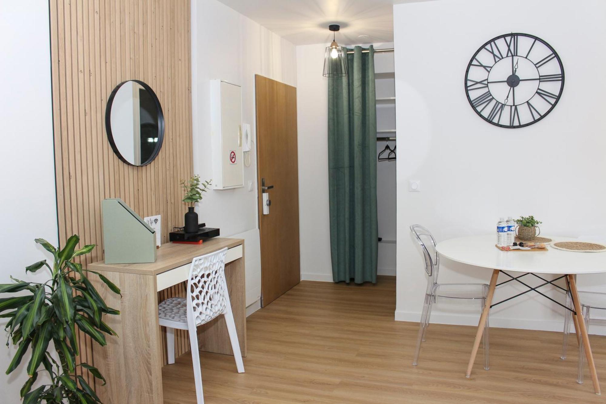 Appartement Entier *Au Pied De La Gare* Juvisy-sur-Orge Exteriér fotografie
